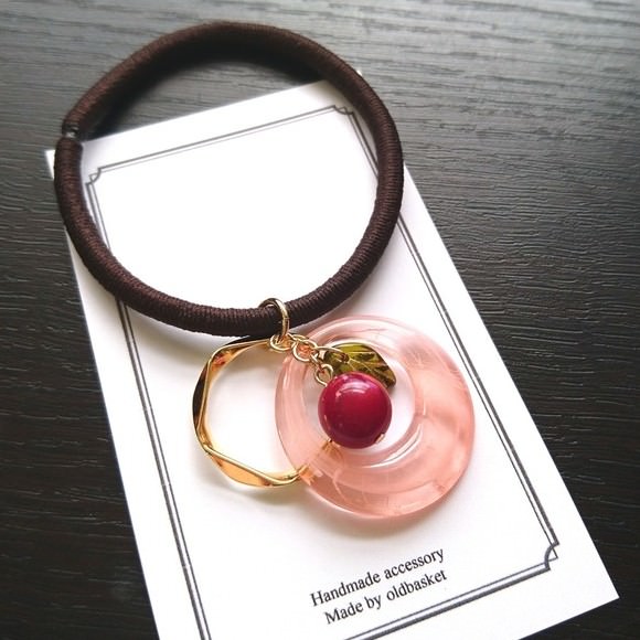 りんごとフープのヘアゴム